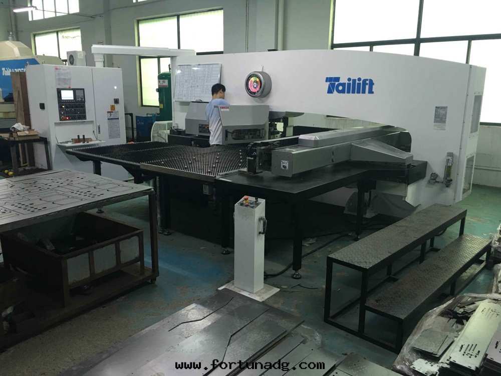 万(wàn)銘达(dá)生(shēng)産車間(jiān)