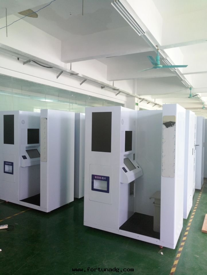 万(wàn)銘达(dá)公(gōng)司的(de)車間(jiān)